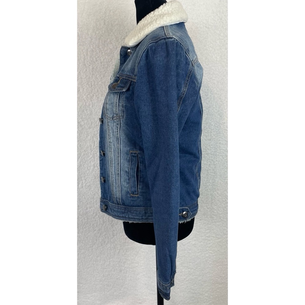 BOOHOO • Blue/White Denim Sherpa-Lined Collared Jacket, 2 - Picture 7 of 16